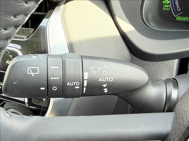 TOYOTA HARRIER PHEV 2023 Image 31