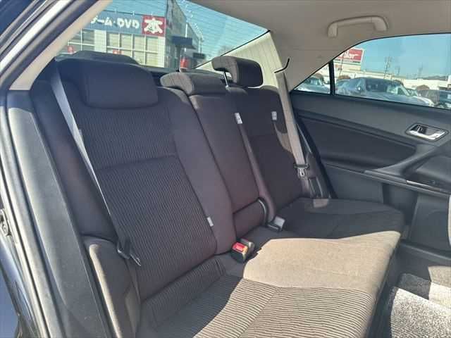 TOYOTA MARK X 2016 Image 31