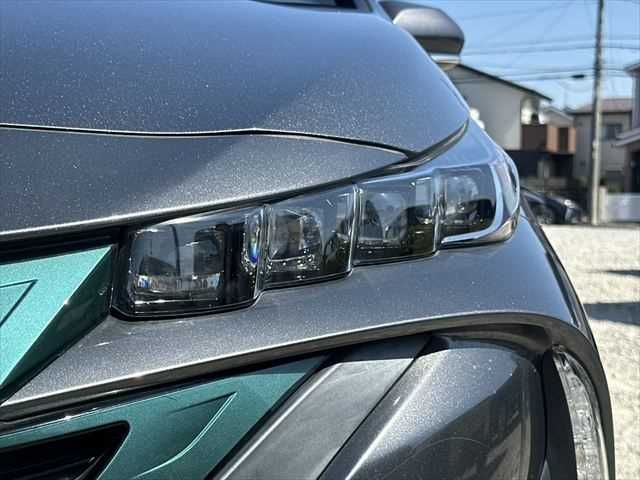 TOYOTA PRIUS PHV 2017 Image 31