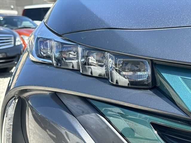 TOYOTA PRIUS PHV 2017 Image 31