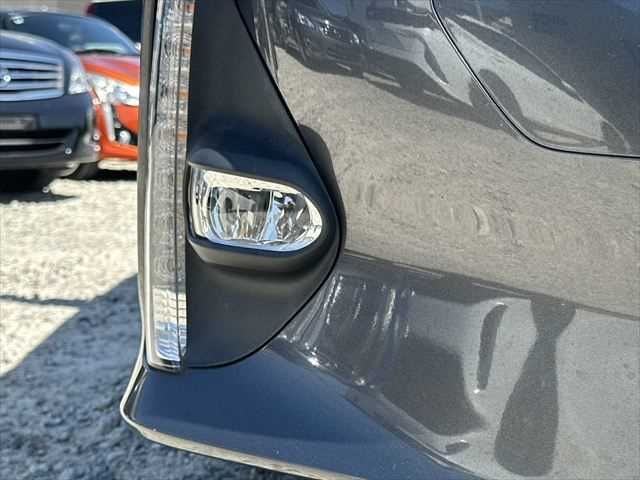 TOYOTA PRIUS PHV 2017 Image 31