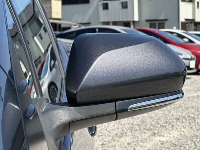 TOYOTA PRIUS PHV 2017 Image 31