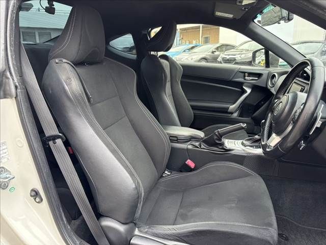 TOYOTA 86 2017 Image 31