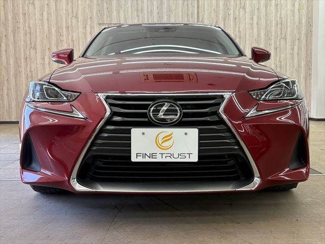 TOYOTA LEXUS IS300 2018 Image 31