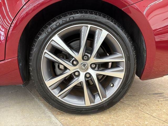 TOYOTA LEXUS IS300 2018 Image 31