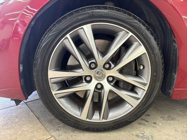 TOYOTA LEXUS IS300 2018 Image 31