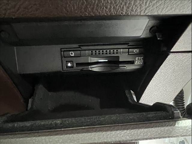 TOYOTA LEXUS RX450H 2WD 2016 Image 31