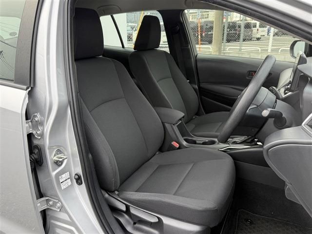 TOYOTA COROLLA TOURING HYBR 2023 Image 31