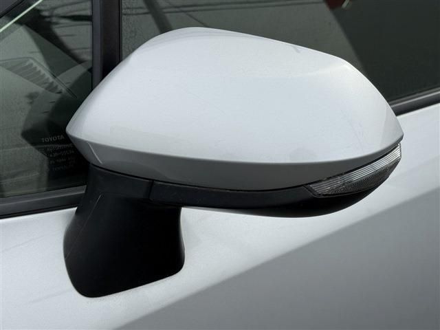 TOYOTA COROLLA TOURING HYBR 2023 Image 31