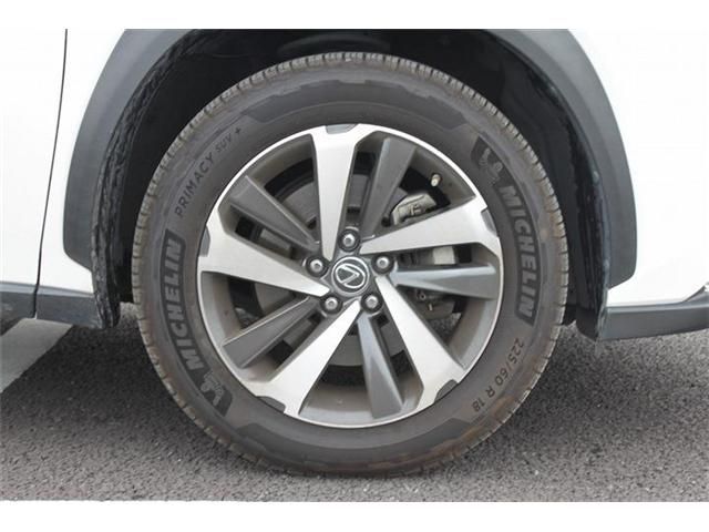 TOYOTA LEXUS NX300 2017 Image 31