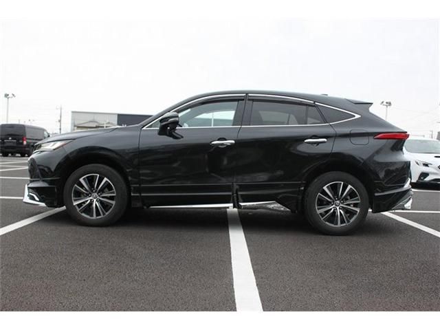 TOYOTA HARRIER HYBRID 2023 Image 31