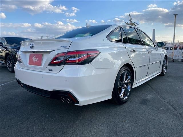 TOYOTA CROWN SEDAN HYBRID 2019 Image 31