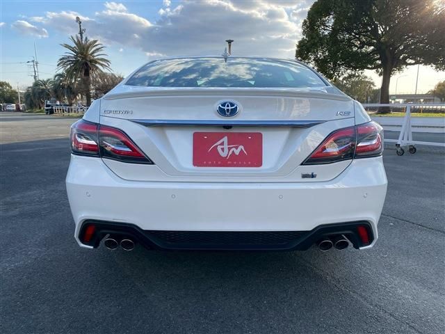 TOYOTA CROWN SEDAN HYBRID 2019 Image 31