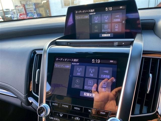 TOYOTA CROWN SEDAN HYBRID 2019 Image 31