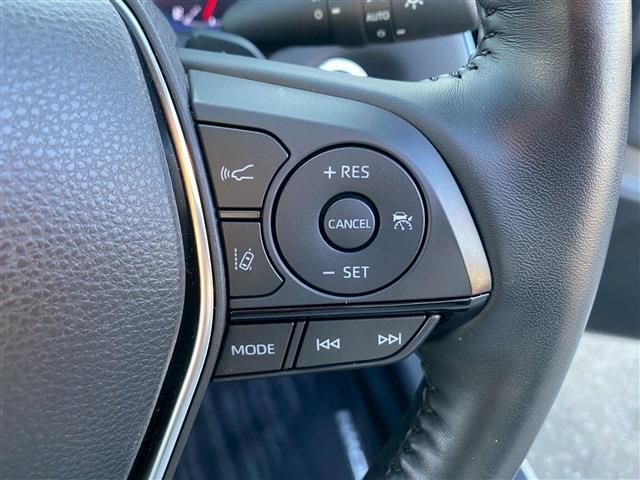 TOYOTA CROWN SEDAN HYBRID 2019 Image 31