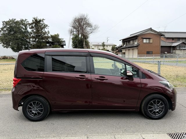 HONDA FREED 2010 Image 31