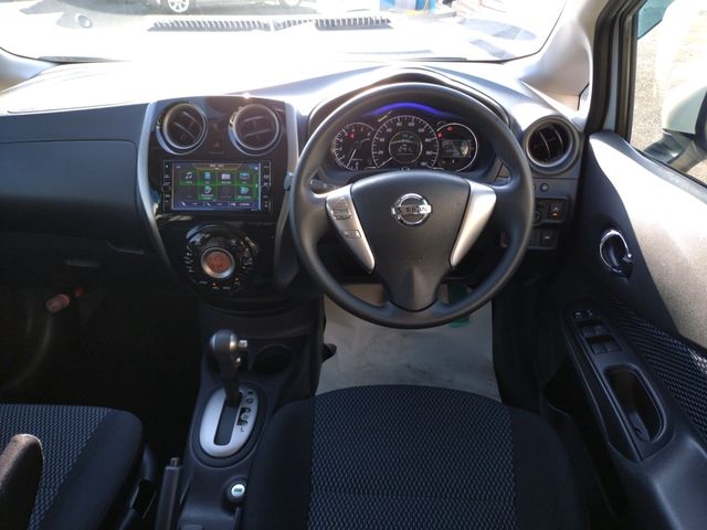 NISSAN NOTE 2015 Image 31