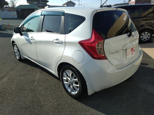 NISSAN NOTE 2015 Image 31