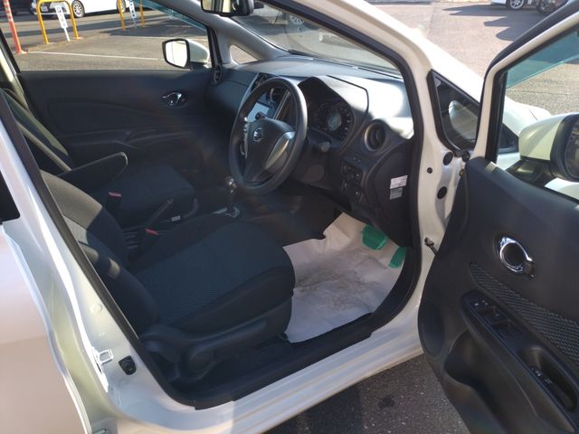 NISSAN NOTE 2015 Image 31