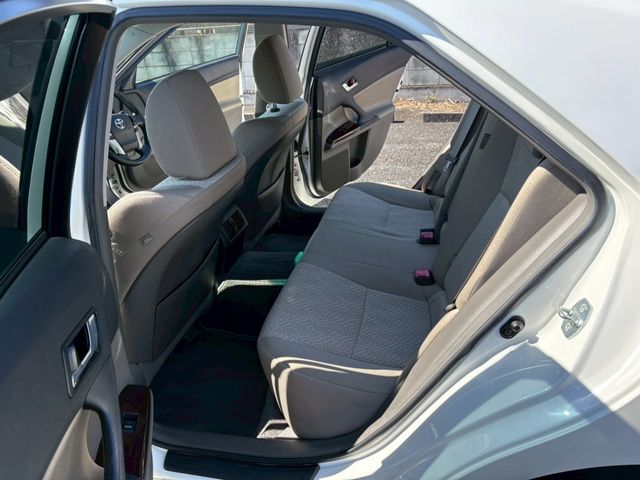 TOYOTA MARK X 2010 Image 31