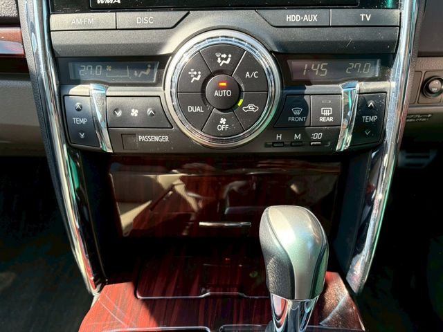 TOYOTA MARK X 2010 Image 31