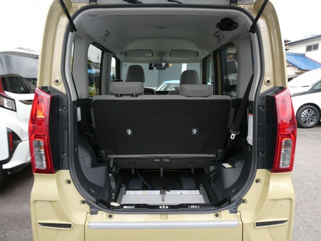 DAIHATSU TANTO 2022 Image 31