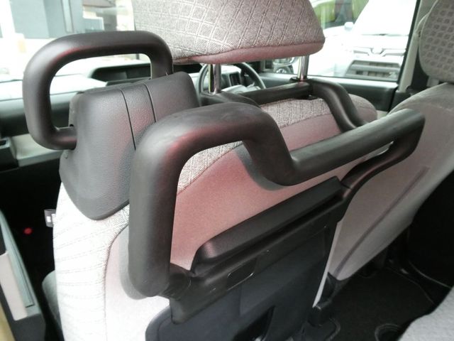 DAIHATSU TANTO 2022 Image 31