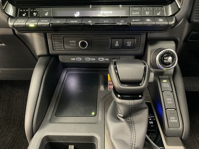 TOYOTA LANDCRUISER 250 2024 Image 31