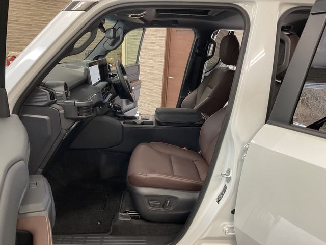 TOYOTA LANDCRUISER 250 2024 Image 31