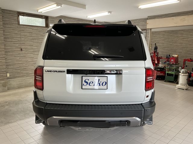 TOYOTA LANDCRUISER 250 2024 Image 31