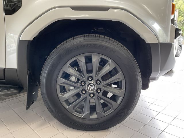 TOYOTA LANDCRUISER 250 2024 Image 31