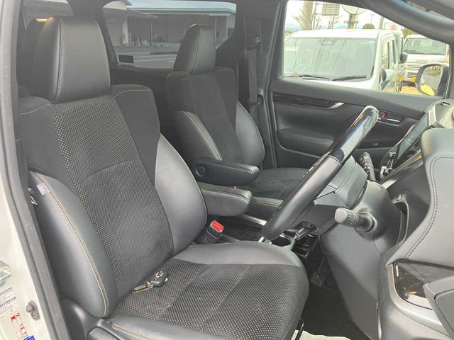TOYOTA ALPHARD 2021 Image 31