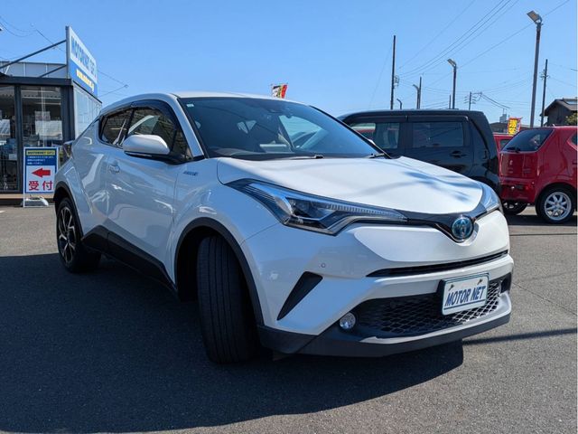 TOYOTA C-HR 2017 Image 31