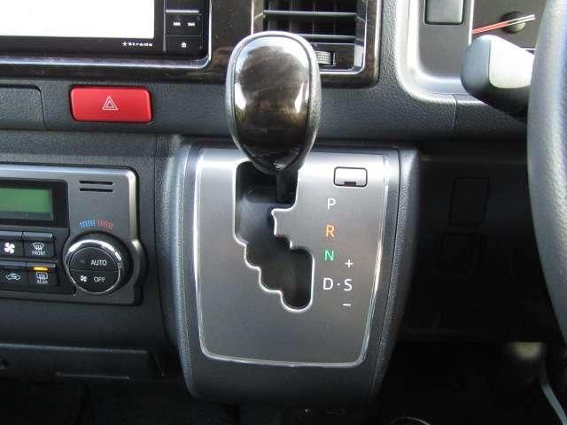 TOYOTA HIACE VAN 2WD 2018 Image 31