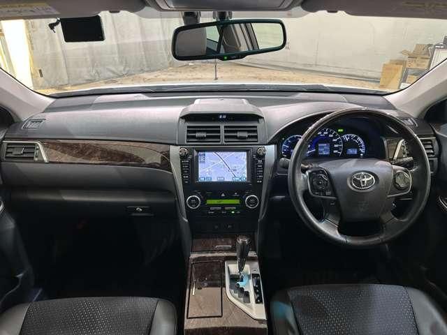 TOYOTA CAMRY HYBRID 2014 Image 31