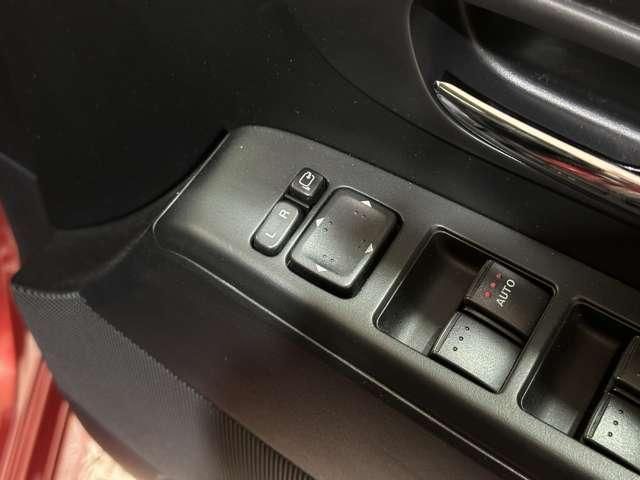 MAZDA PREMACY 2015 Image 31