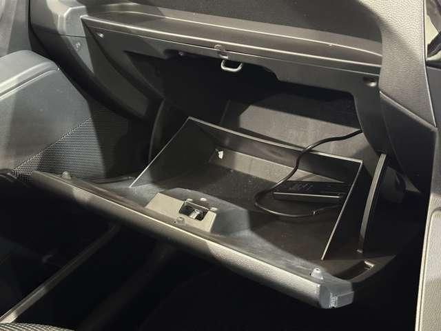 MAZDA PREMACY 2015 Image 31