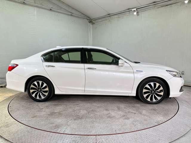 HONDA ACCORD HYBRID 2013 Image 31