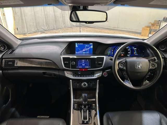 HONDA ACCORD HYBRID 2013 Image 31