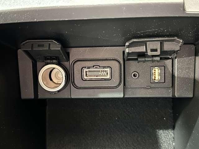 HONDA ACCORD HYBRID 2013 Image 31