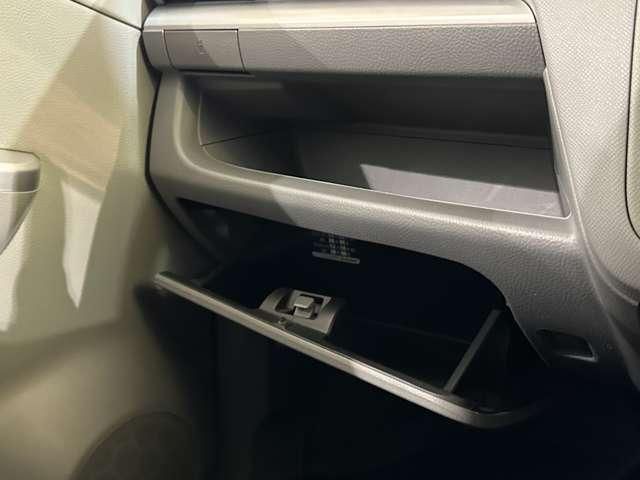 SUZUKI WAGON R 2012 Image 31