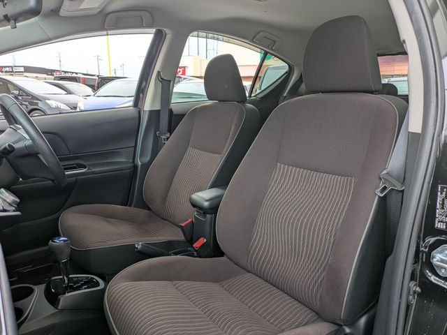 TOYOTA AQUA 2015 Image 31