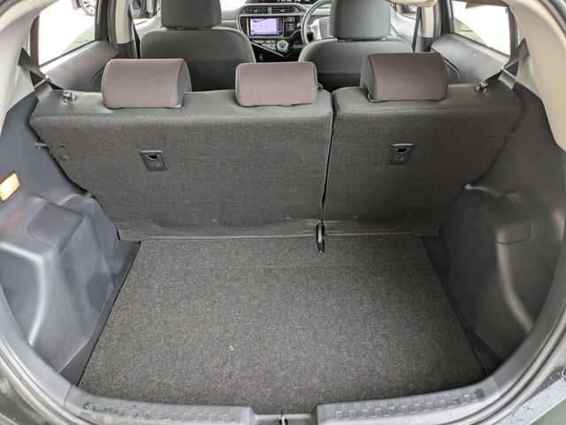 TOYOTA AQUA 2015 Image 31