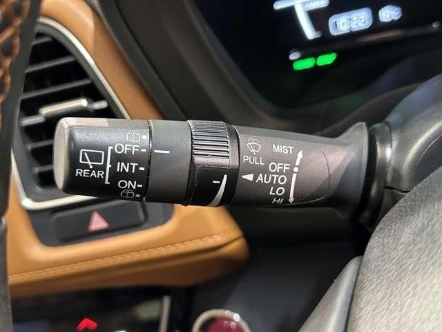 HONDA VEZEL HYBRID 2016 Image 31