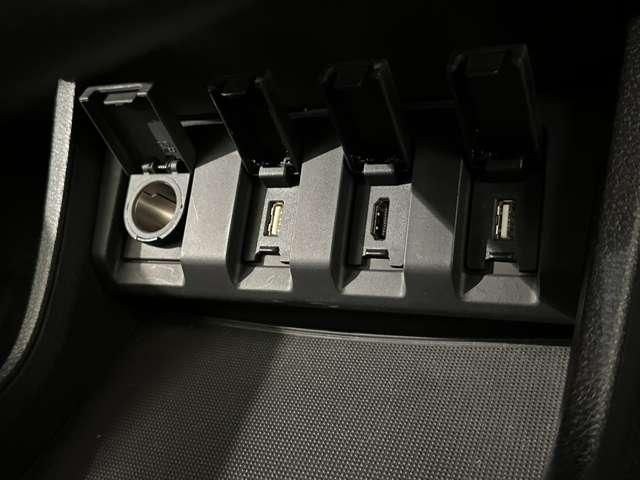 HONDA VEZEL HYBRID 2016 Image 31