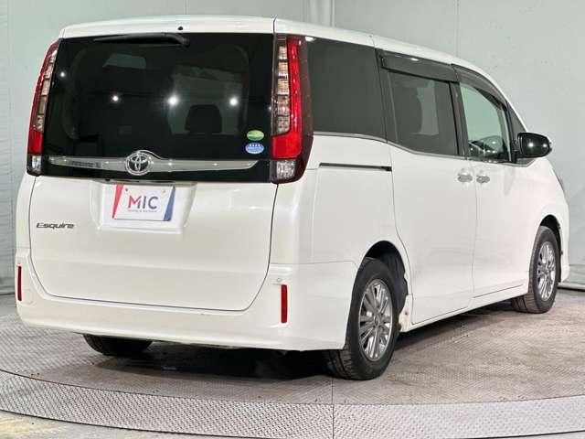 TOYOTA ESQUIRE 2014 Image 31