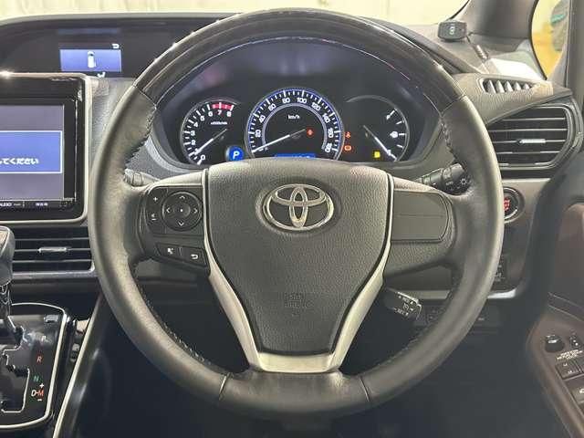 TOYOTA ESQUIRE 2014 Image 31