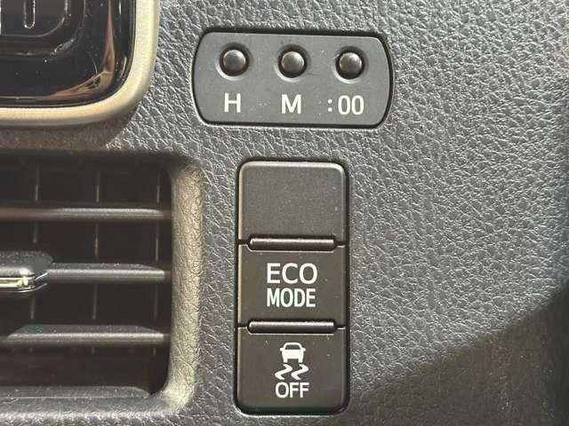 TOYOTA ESQUIRE 2014 Image 31