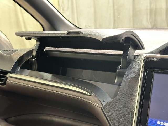 TOYOTA ESQUIRE 2014 Image 31