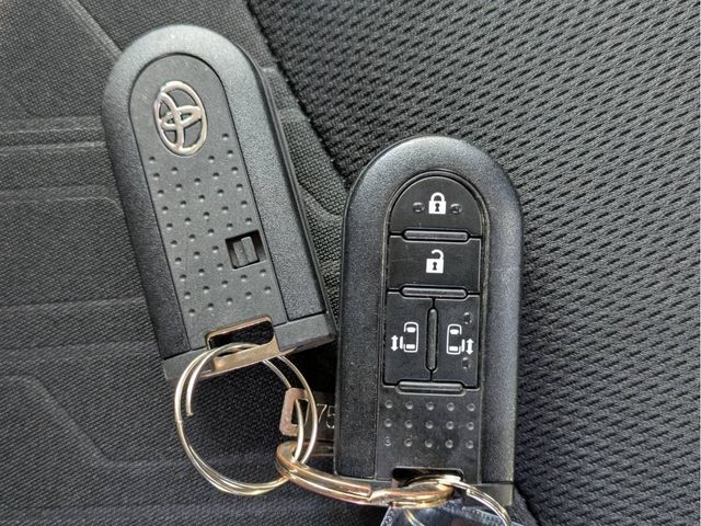 TOYOTA ROOMY 2019 Image 31